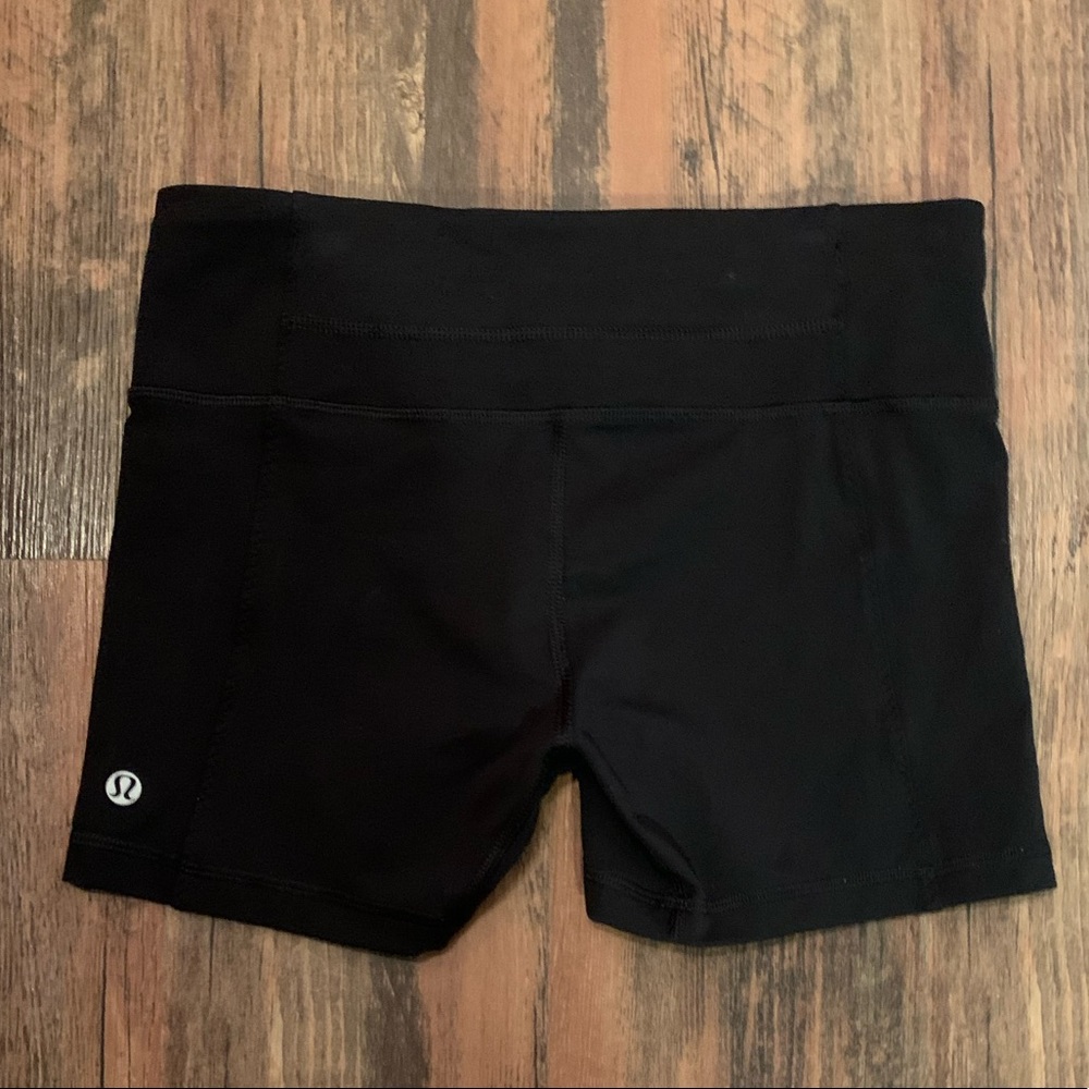 lululemon athletica black spandex shorts